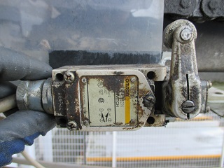 ���~�b�g�X�C�b�`�����O